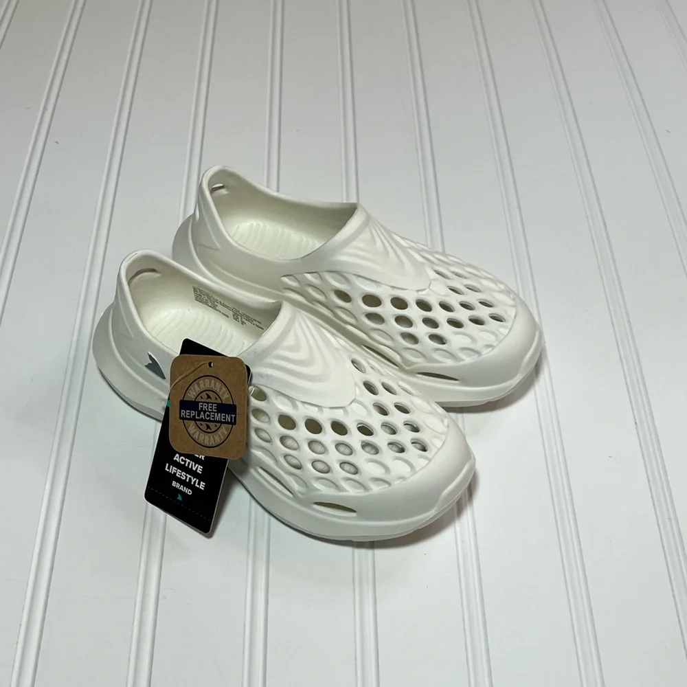 Size 11 Kids Active Lifestyle White Water Shoes